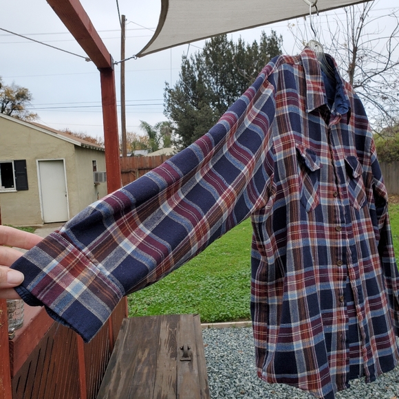 Sear's Vintage long sleeve Acrylic plaid men's button shirt. 17-17.5. Burg/Blue. - Picture 7 of 16